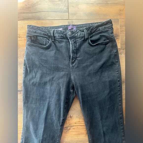 NYDJ Marilyn Straight Black Jeans Women’s 14P – Classic Fit, Stretch Denim - Picture 2 of 5